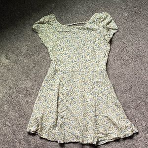 Floral Forever 21 Dress - Size Small